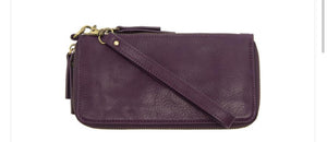 Chloe Zip Around Wallet/Wristlet