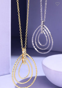 Triple layered Diacut Teardrop Pendant Necklace